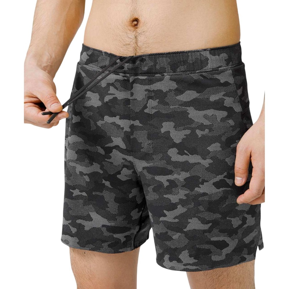 Lululemon Surge Shorts Mens L Black Camo Mesh Liner 6" Inseam Running‎ Athletic